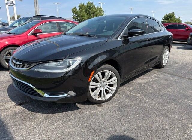 
 Chrysler 200 full									