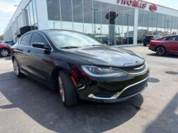Chrysler 200