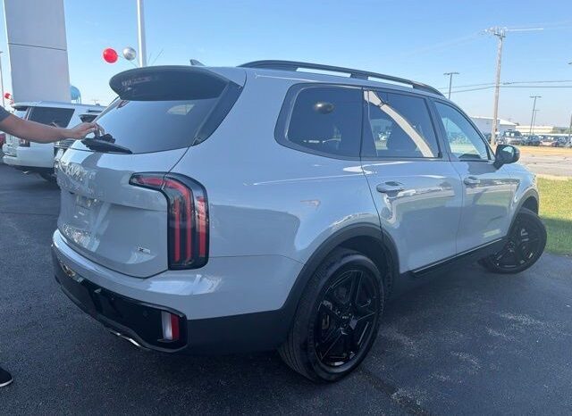 
 Kia Telluride full									