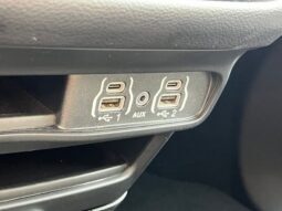 
										Chrysler Pacifica full									