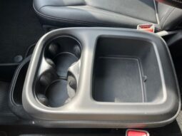 
										Chrysler Pacifica full									