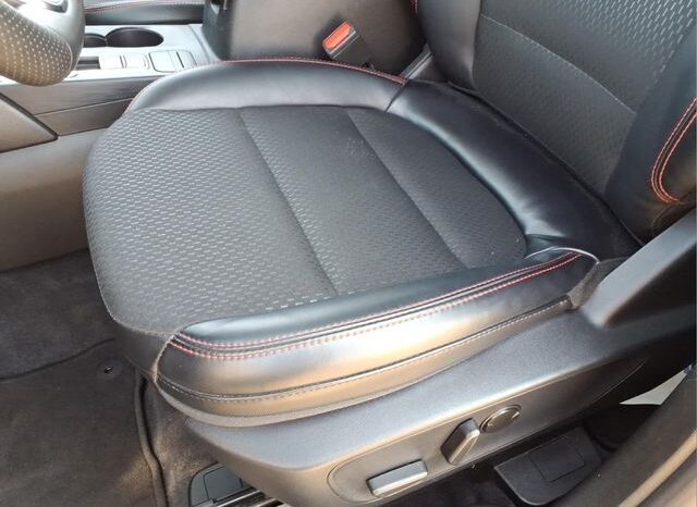 
								Ford Escape full									