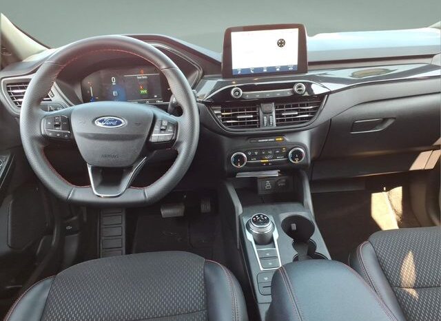 
								Ford Escape full									