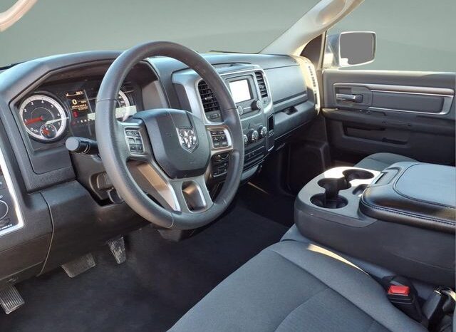 
								Ram 1500 Classic full									