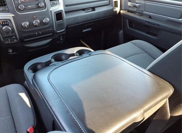 
								Ram 1500 Classic full									