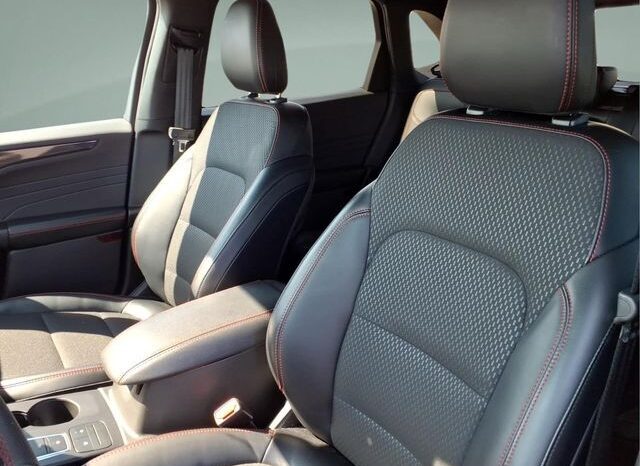 
								Ford Escape full									