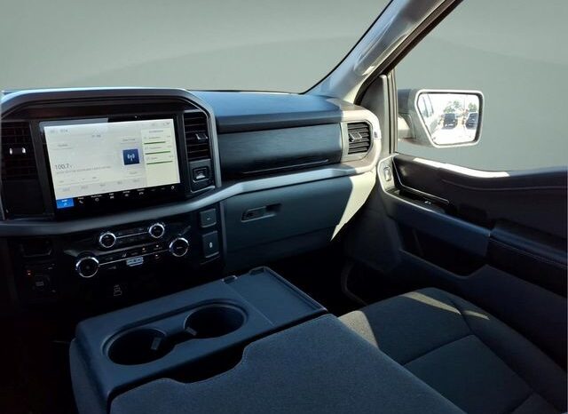 
								Ford F-150 full									