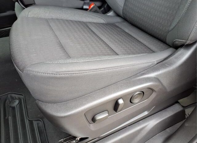 
								Chevrolet Silverado 1500 full									