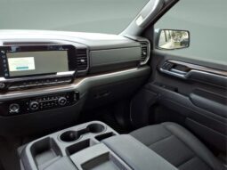 
										Chevrolet Silverado 1500 full									