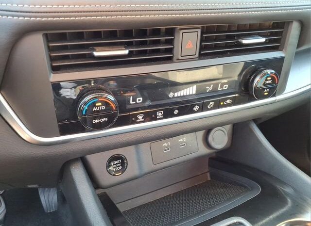 
 Nissan Rogue full									