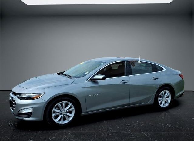 
								Chevrolet Malibu full									