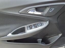 
										Chevrolet Malibu full									