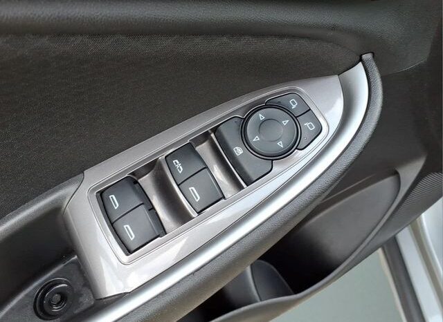 
								Chevrolet Malibu full									
