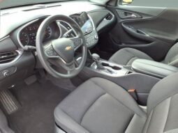 
										Chevrolet Malibu full									