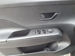 
										Hyundai Kona full									