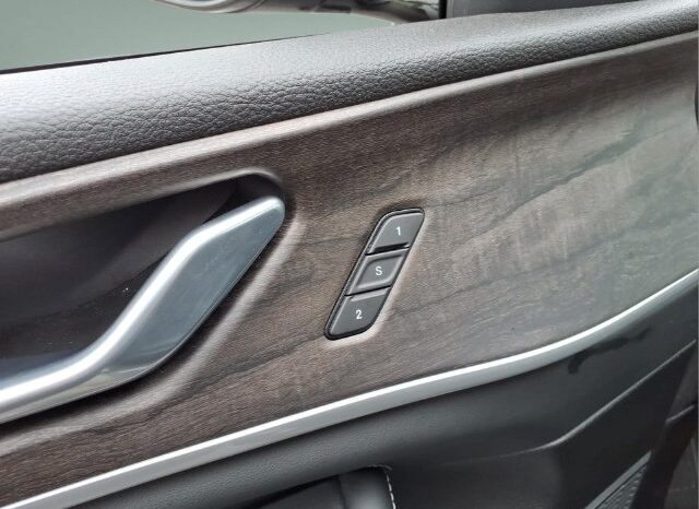 
								Jeep Grand Cherokee full									