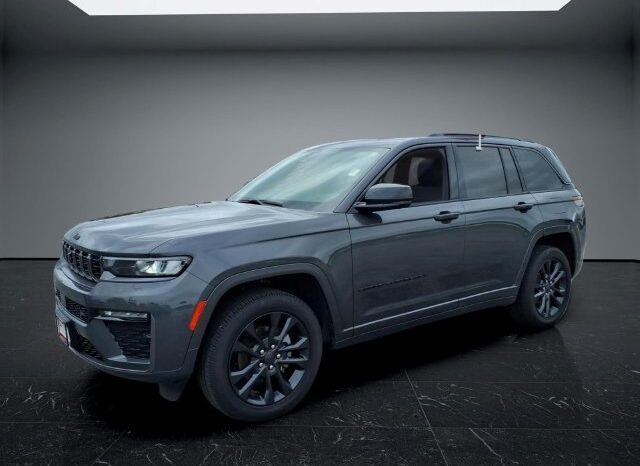 
								Jeep Grand Cherokee full									