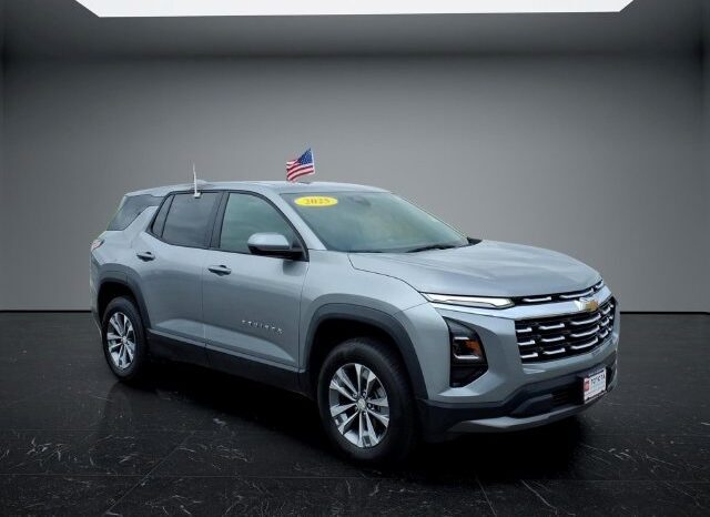 
								Chevrolet Equinox full									