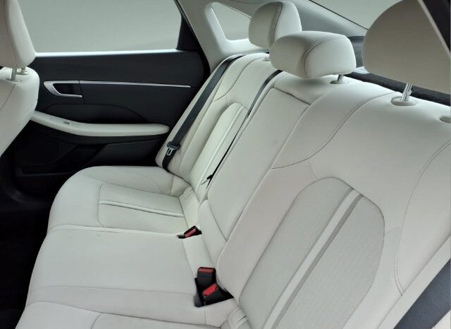 
								Hyundai Sonata full									