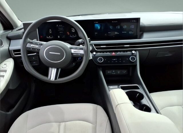 
								Hyundai Sonata full									