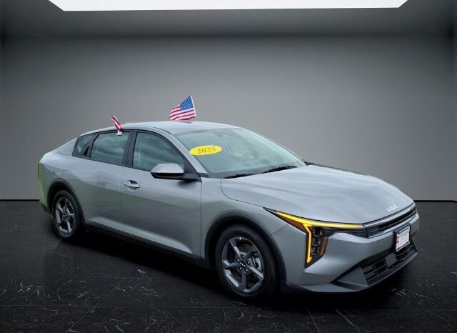 
								Kia K4 full									