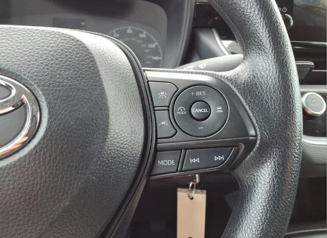 
								Toyota Corolla full									