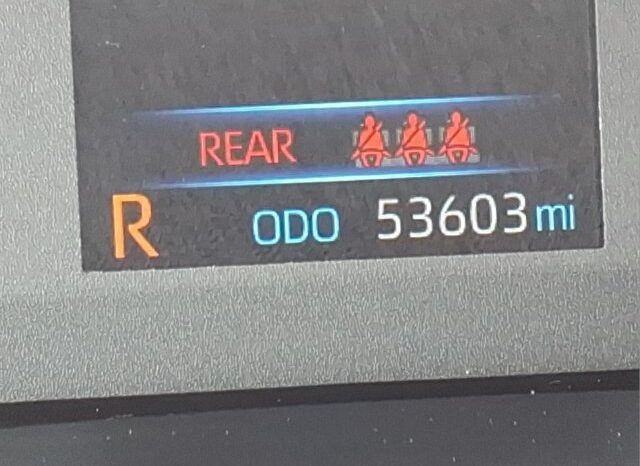 
								Toyota Corolla full									