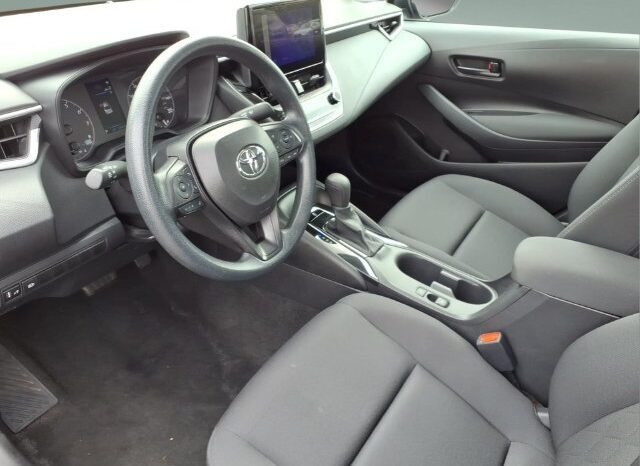 
								Toyota Corolla full									