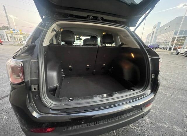 
 Jeep Compass full									