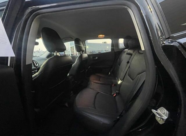 
 Jeep Compass full									