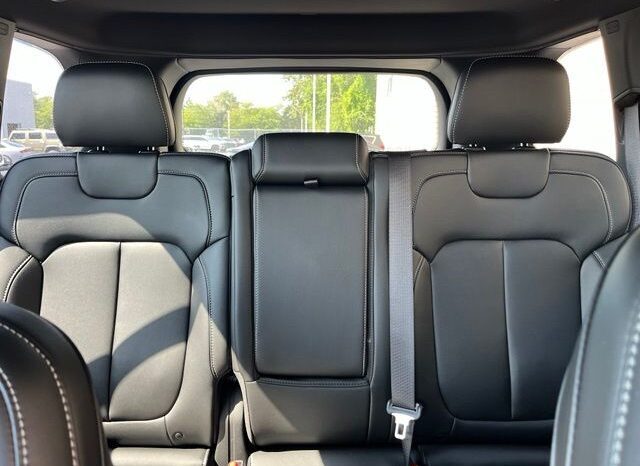 
								Jeep Grand Cherokee full									