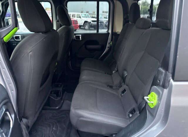 
								Jeep Gladiator full									