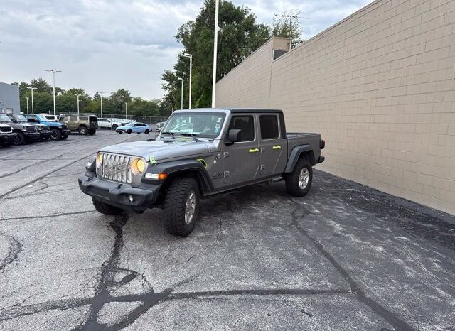 
								Jeep Gladiator full									