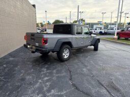 
										Jeep Gladiator full									