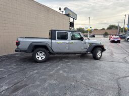 
										Jeep Gladiator full									
