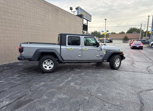 
								Jeep Gladiator full									