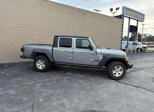 
								Jeep Gladiator full									