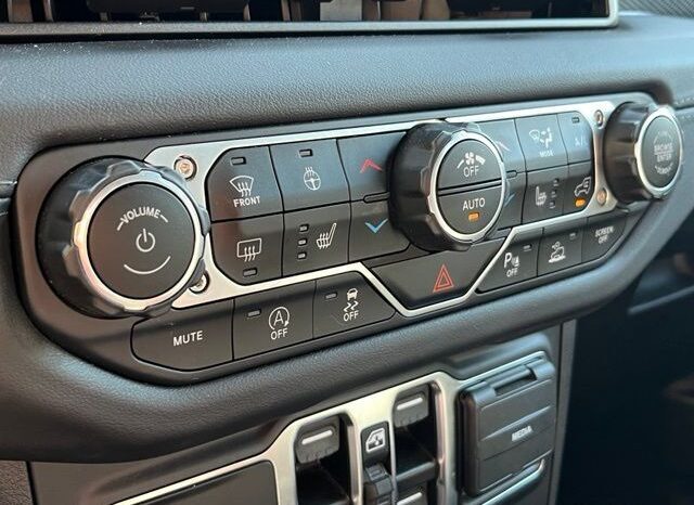 
 Jeep Gladiator full									