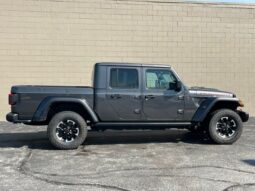 
 Jeep Gladiator full									