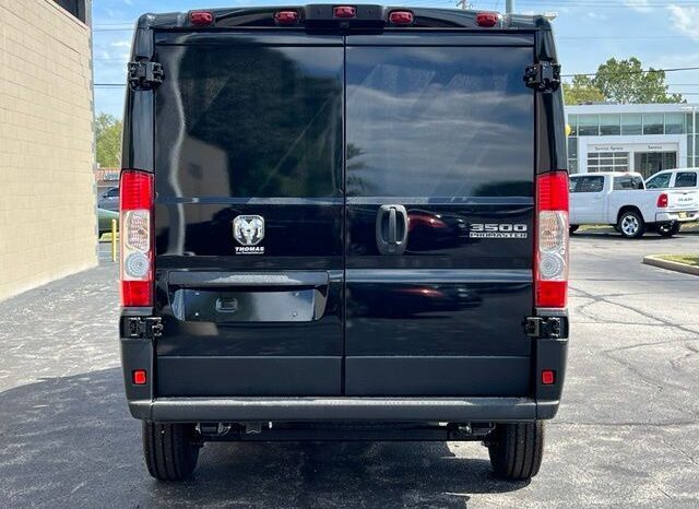 
								Ram ProMaster 3500 full									
