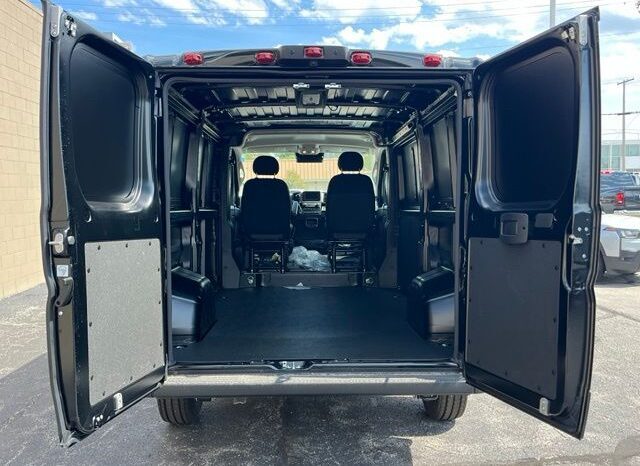 
								Ram ProMaster 3500 full									