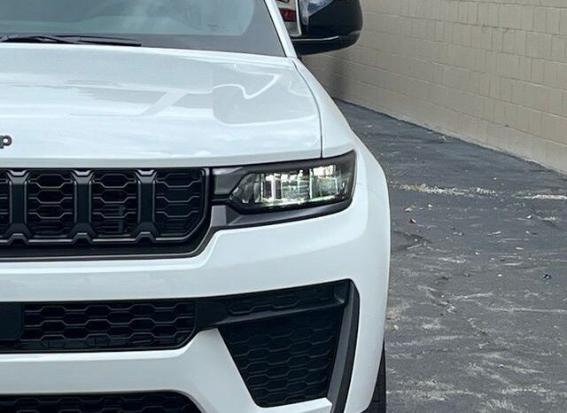 
								Jeep Grand Cherokee full									