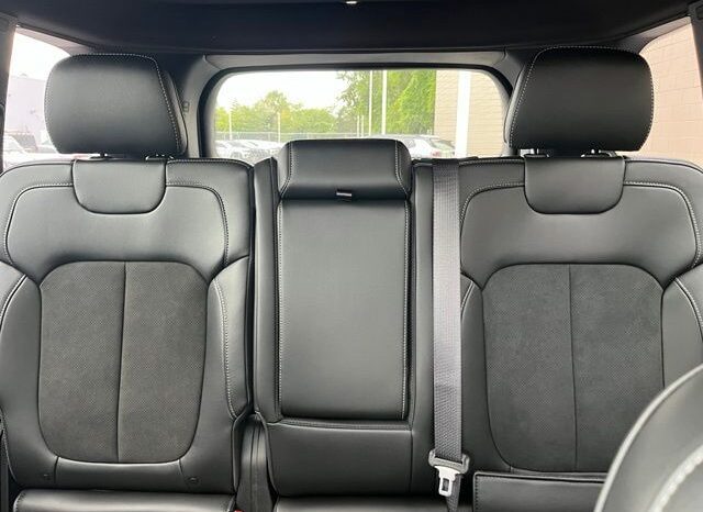 
								Jeep Grand Cherokee full									