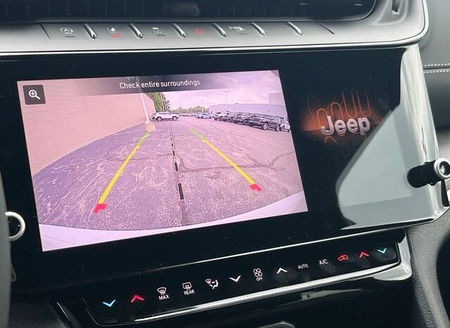 
								Jeep Grand Cherokee full									