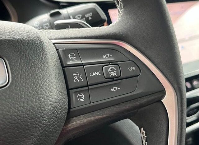 
								Jeep Grand Cherokee full									