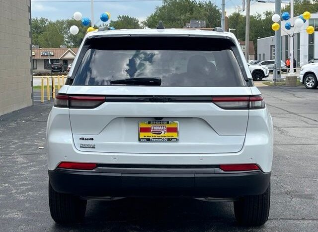 
								Jeep Grand Cherokee full									