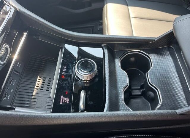 
								Jeep Grand Cherokee L full									