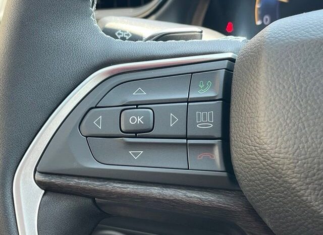 
								Jeep Grand Cherokee L full									