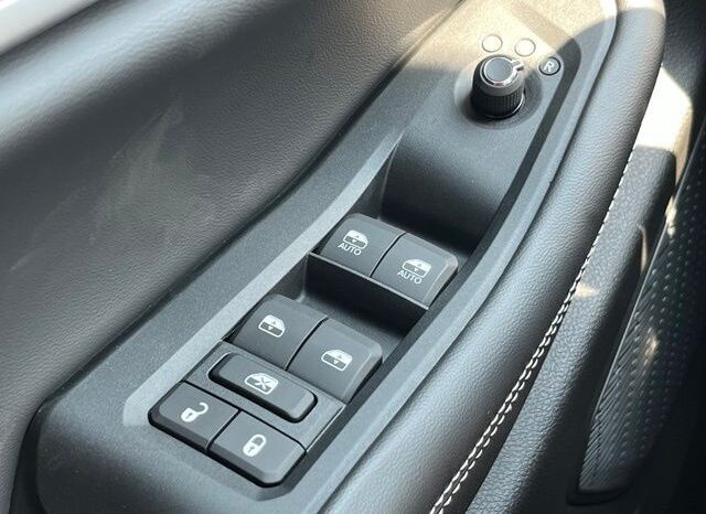 
								Jeep Grand Cherokee L full									