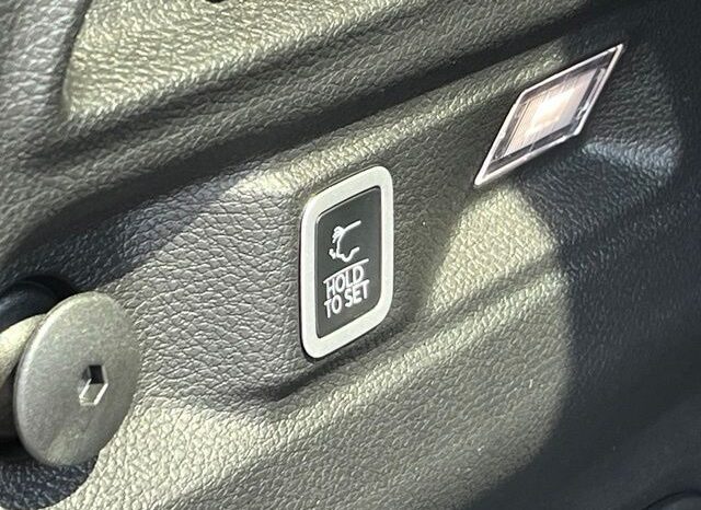 
								Jeep Grand Cherokee L full									